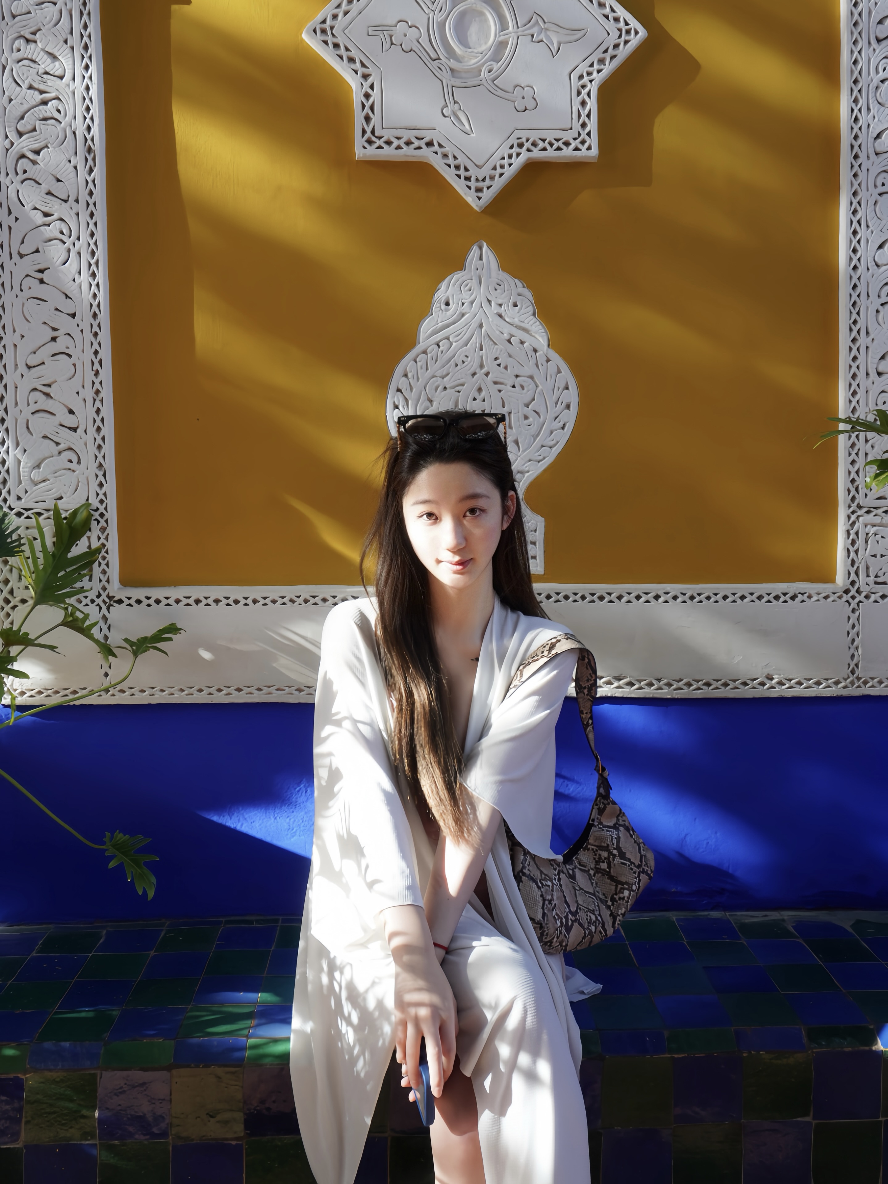 Hengtian Zhou, Y Manifesto, The World Hath Aged Whilst Humanity Is Fledglin