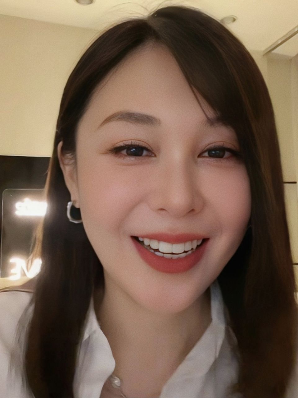 Jozie Lin, Y Manifesto, The World Hath Aged Whilst Humanity Is Fledglin